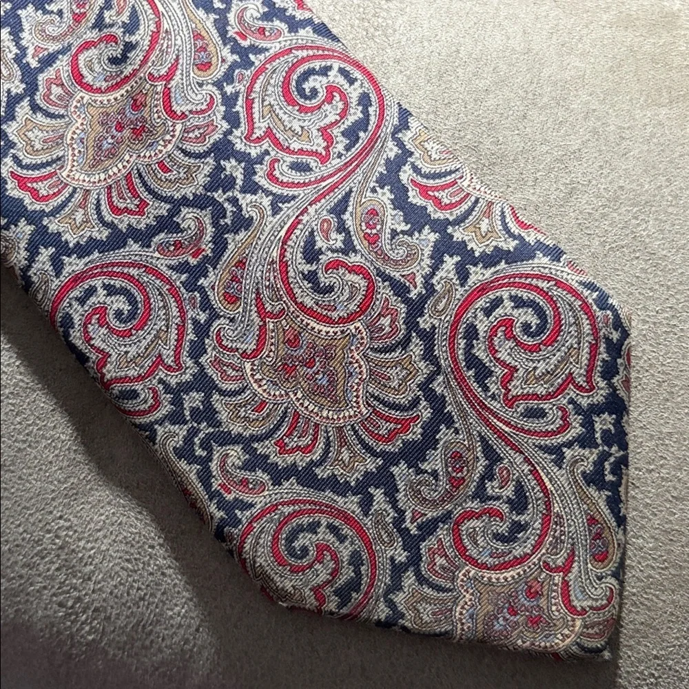 Vtg Christian Dior Paisley Silk‎ Tie All Silk Made In USA Fabric Woven In ITALY
